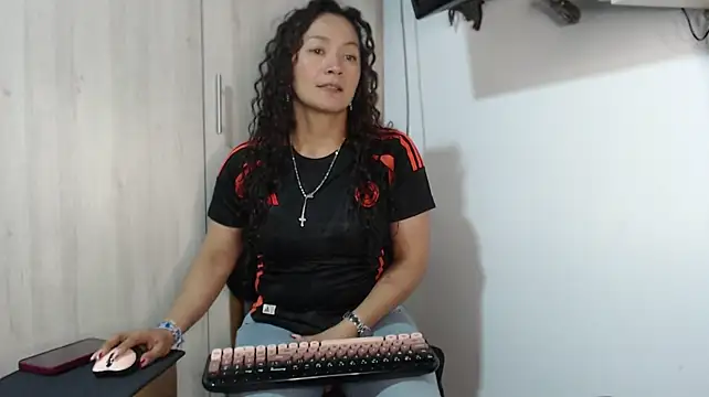 Živý XXX chat khawit_1
