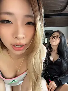 xiaozz-001 Webcam show