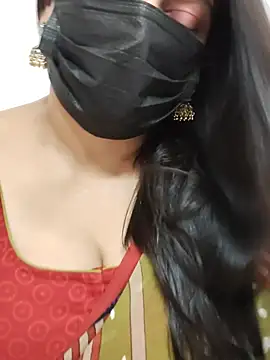 Chat +18 de Tamil-Amalaa ao vivo