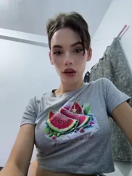 Carlita_cute's Webcam Show