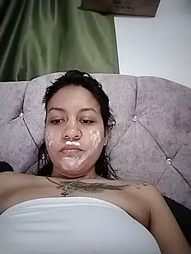 Chat XXX en directo de Tiphanydirty3