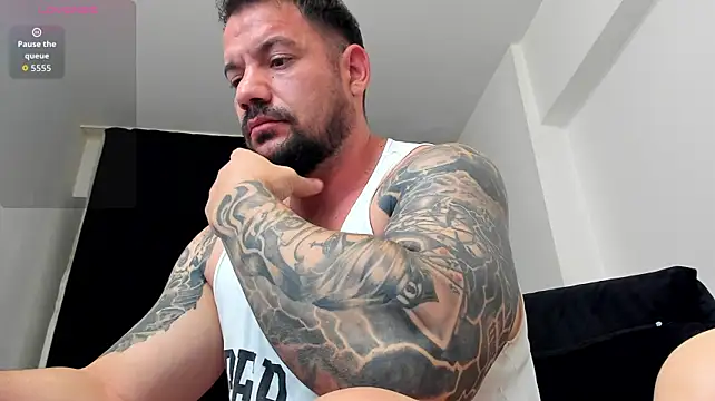 Živý XXX chat musclemonster31