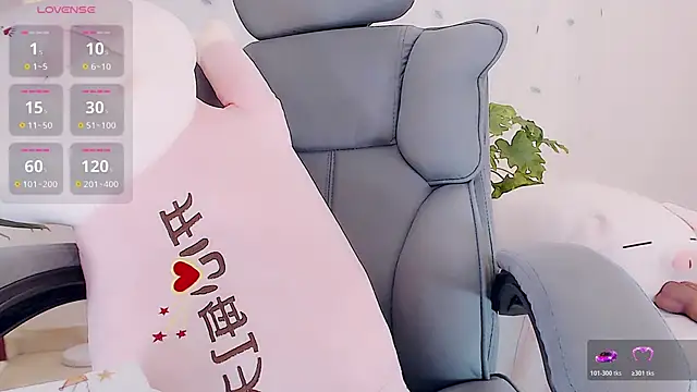 yaoyao-baby520 Show in webcam