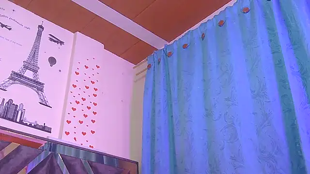 tinny_emiily live XXX chat