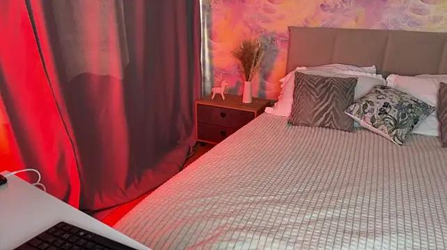 Živý XXX chat FireMaya