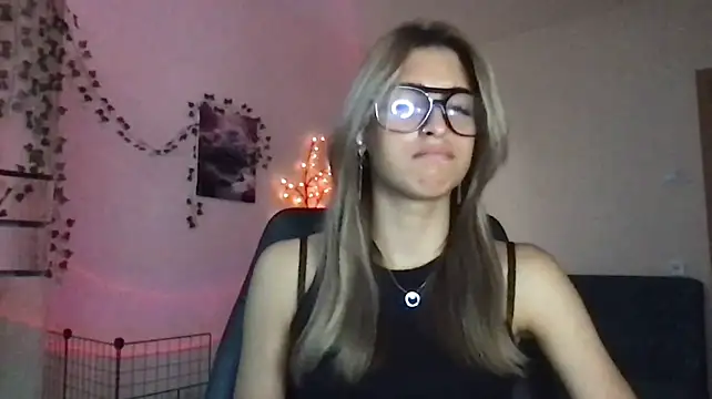 Онлайн чат XXX Rossy_Vega