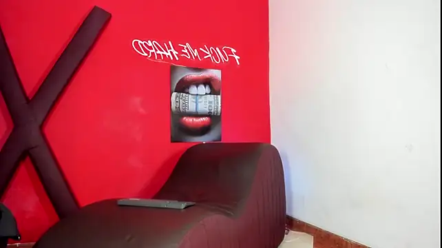 PRETTY_FEM Live XXX-chat