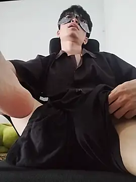 Kangc369 élő XXX-chatje