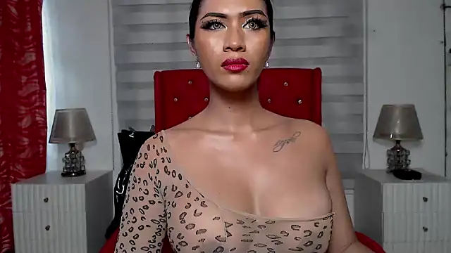 KatrinaBuenass 网络视讯表演