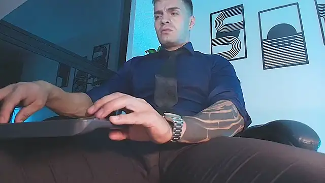 ALPHA_DOMINUS_ – Naživo XXX chat