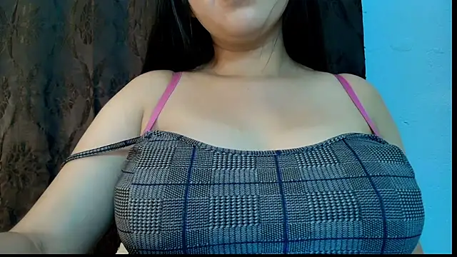 CarolineBrunx's Live XXX Chat