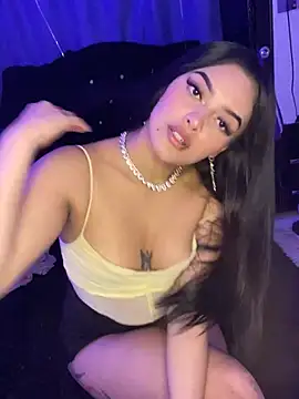 Kattyrose_js' Live XXX Chat