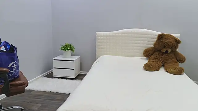 BonnnyBoobsy Obrolan Langsung XXX