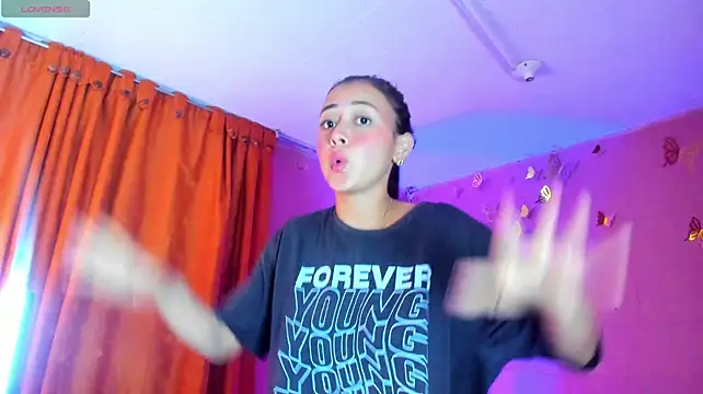 Živý XXX chat lili_mint