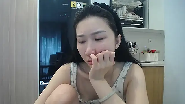 Asiagirll live XXX chat