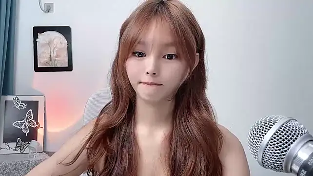 XXX chat uživo modela pingping78