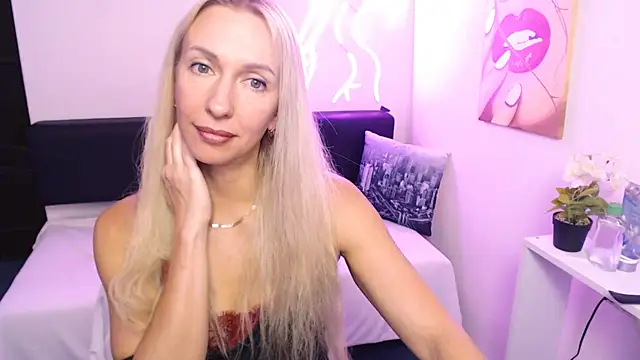 Živý XXX chat Cute_Smile_Shy