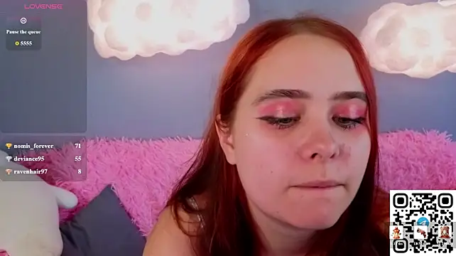 Alis_Platt Adlı Modelin Canlı XXX Sohbeti