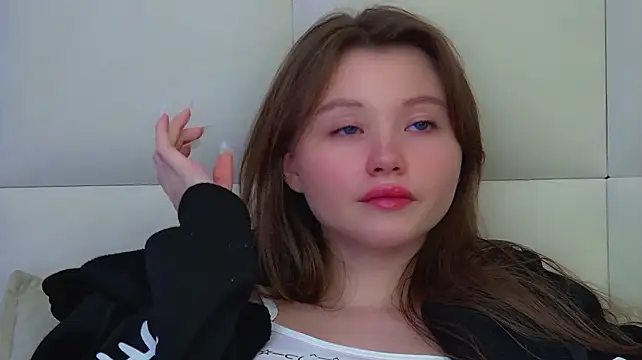 KeiraAsti Webcam show