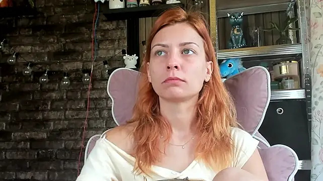 karo123421 élő XXX-chatje