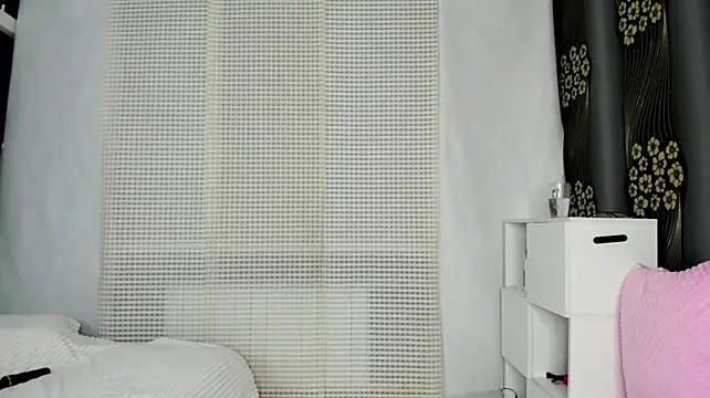 KayleenCurtis' Live XXX Chat