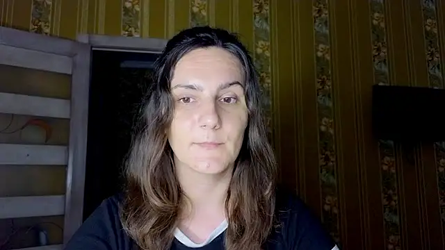 Miss-Understood Chat XXX in diretta