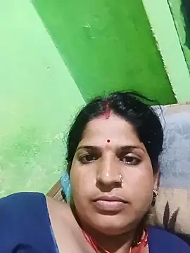 Joohi_Chawla143's Live XXX Chat