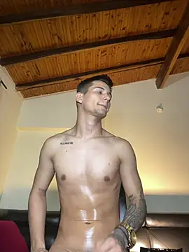 Aaronsexroomのウェブカメラショー