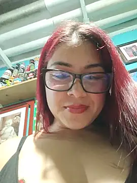 Chat XXX Live THALASSA_DIOSA