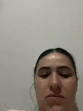 IvettSt_n Live XXX chat