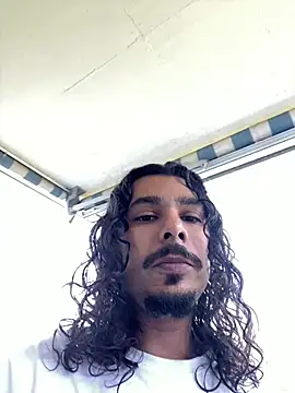 daddyvibes Chat XXX live