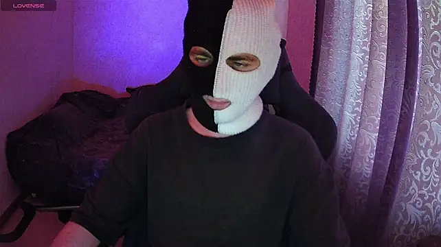 ZXCENSORED-'s Live XXX Chat