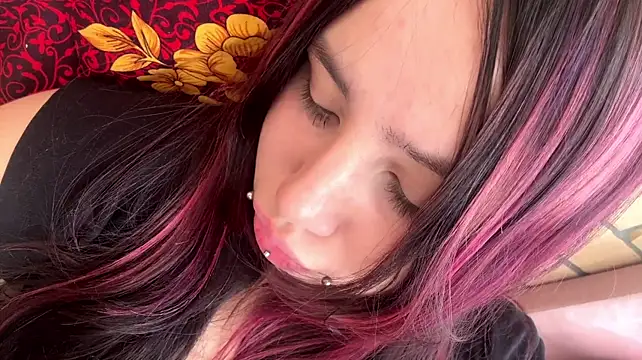IronicBuckle Chat XXX live