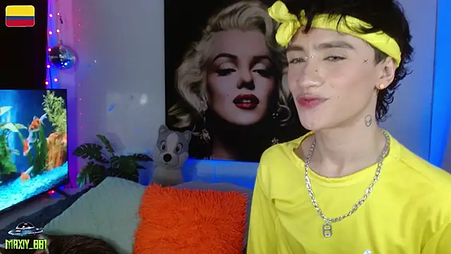 maxiy_001's Live XXX Chat