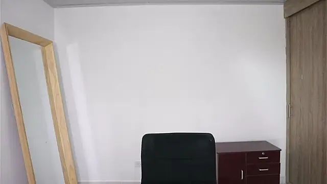Steph_F's Live XXX Chat