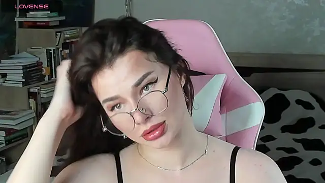 bbJ_one Adlı Modelin Canlı XXX Sohbeti