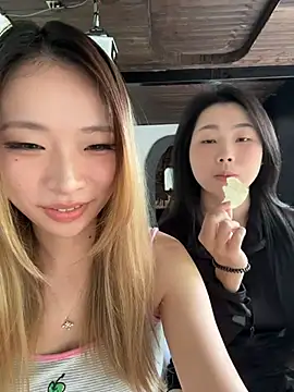 xiaozz-001 Show Webcam