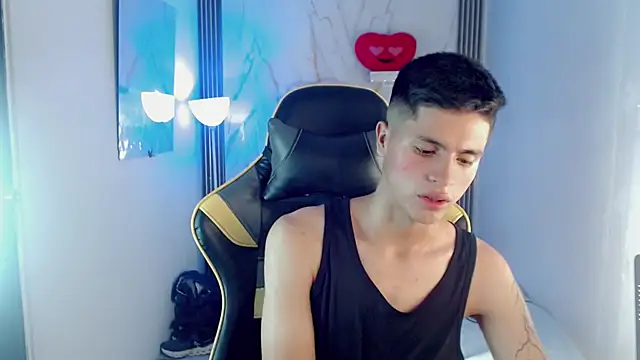 Ascii_one Chat XXX live