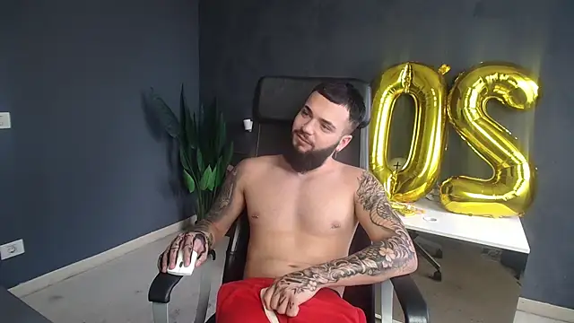 OscarWillss 现场XXX聊天
