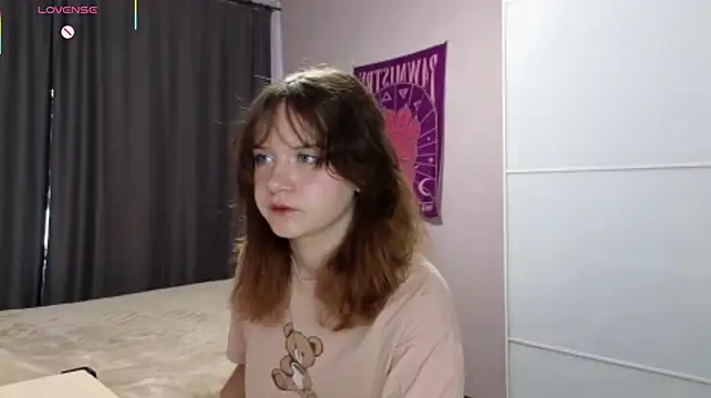 MilaniSummer Show in webcam