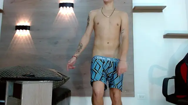 Gaeliitto's Live XXX Chat