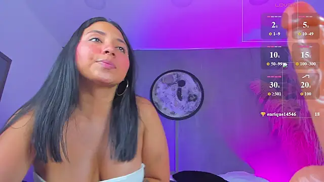 Chat XXX en directo de luccia_smith