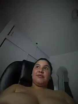 Chat XXX en directo de ValleryParker