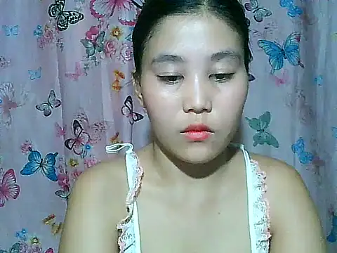 Chat XXX en directo de SexyAsianPussy4u