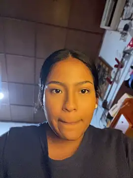LeahBar's Live XXX Chat