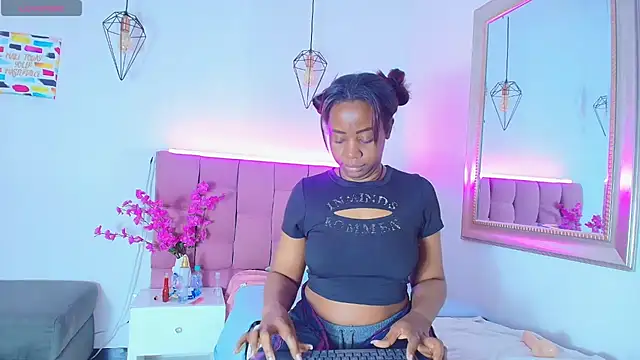 kassandra_Brownn – Naživo XXX chat