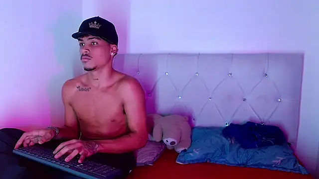 Angel_foxc13 现场XXX聊天