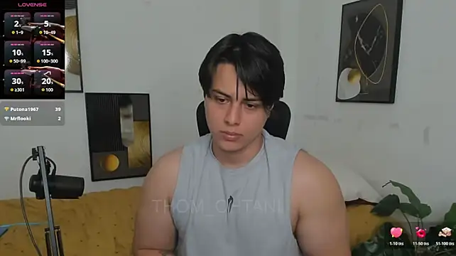 Czat XXX na żywo – Thom_Ohtani