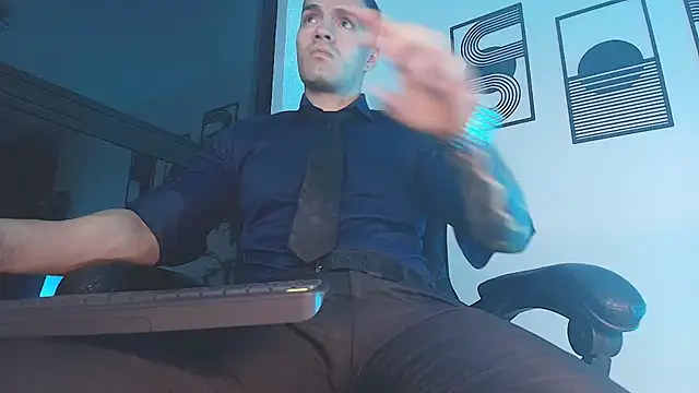 ALPHA_DOMINUS_ Live XXX-Chat