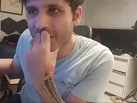XXX chat uživo modela JackMancada